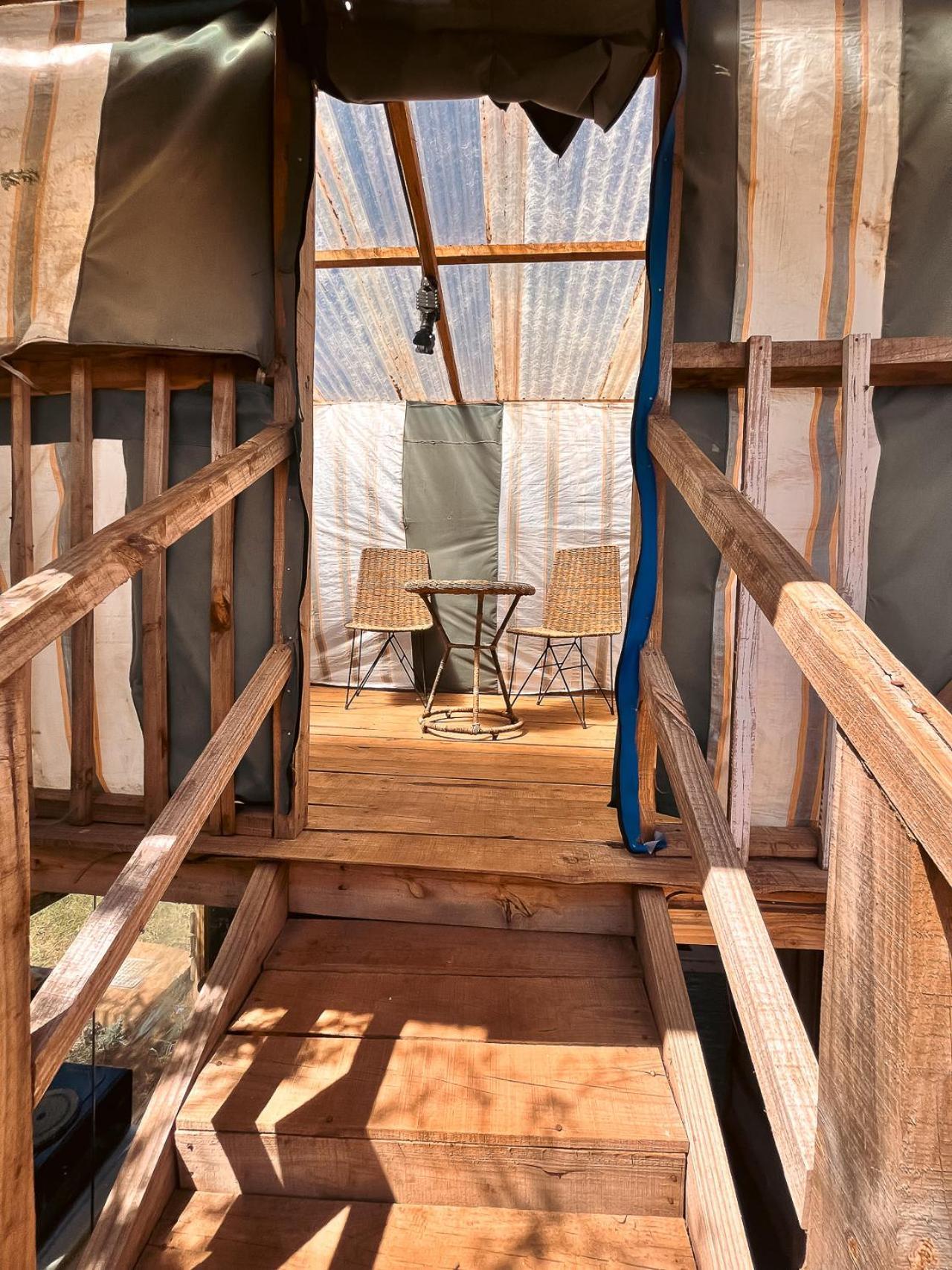 Kilimanjaro View Cabin-amboseli Chalet Oloitokitok
