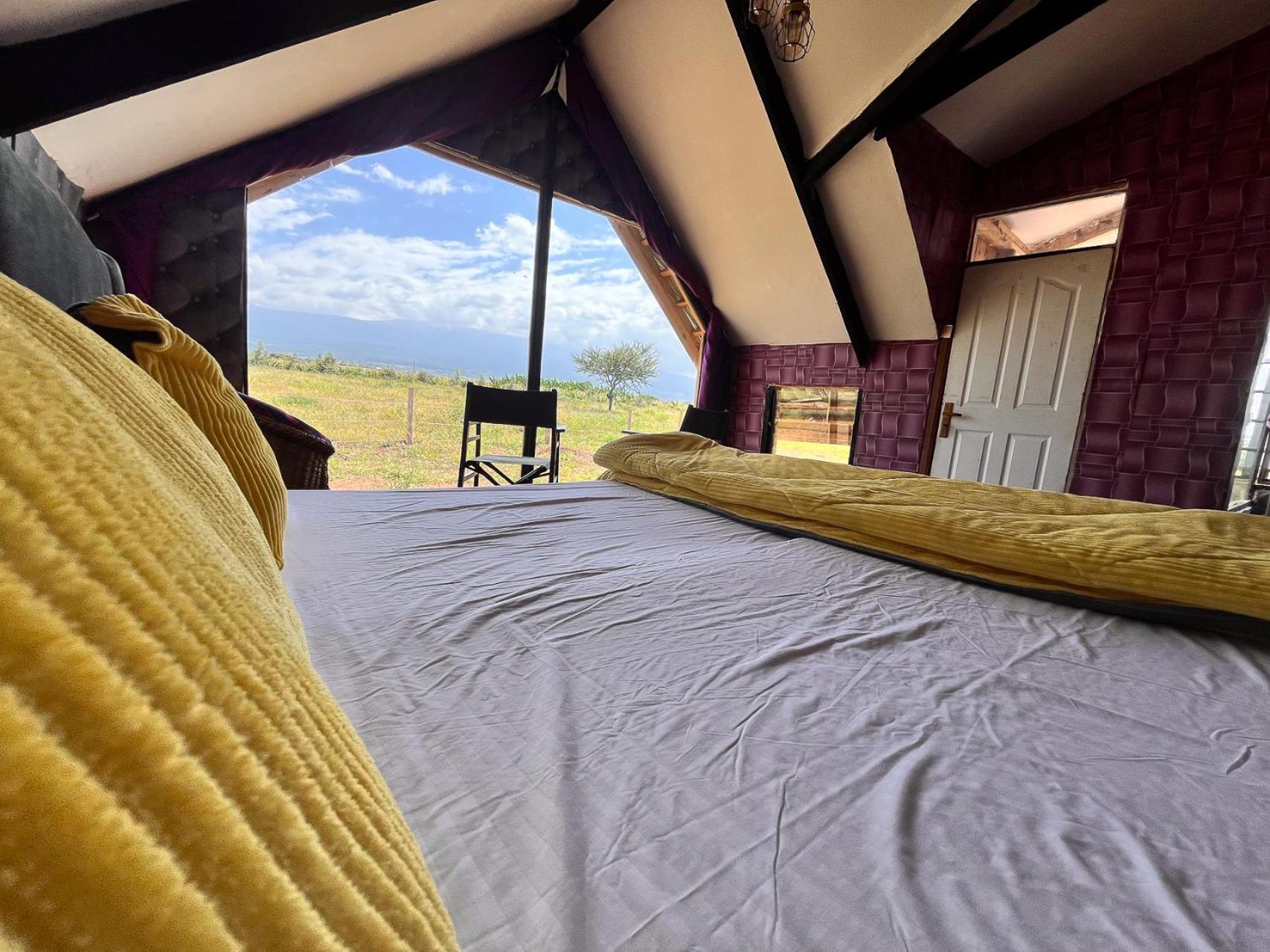Chalet Kilimanjaro View Cabin-amboseli Oloitokitok
